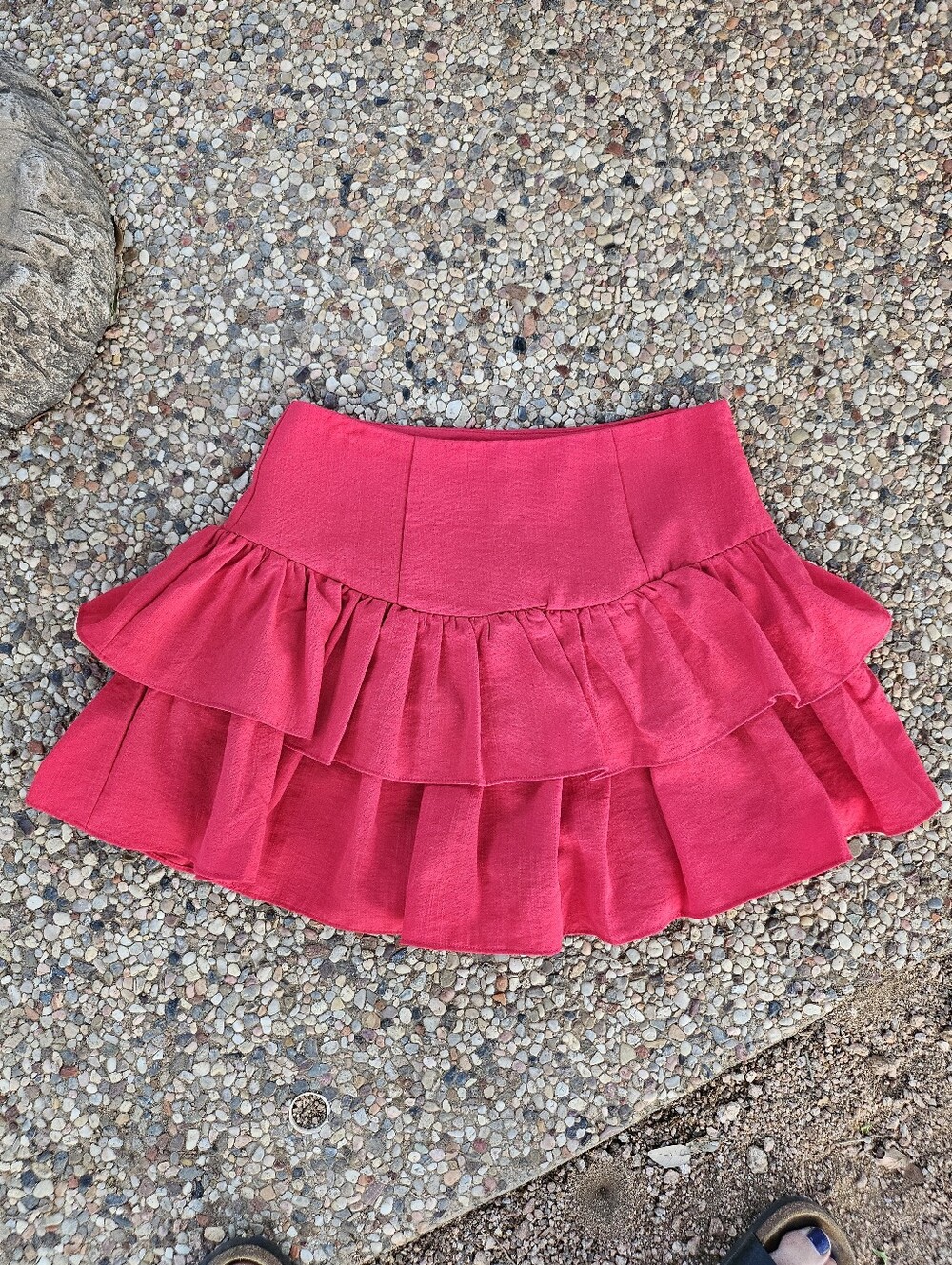 entro Deep Red Rayon Poly Tiered Ruffle Mini Skirt Skort S